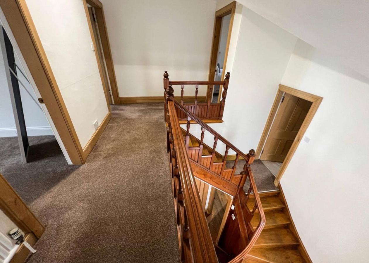 Carlibar Villa Barrhead Eksteriør bilde